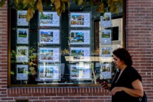 Lisboa, Madrid y Barcelona, epicentro del ‘infierno inmobiliario’ europeo: ranking de una crisis de vivienda que castiga a los  países del sur, según el Consejo Europeo