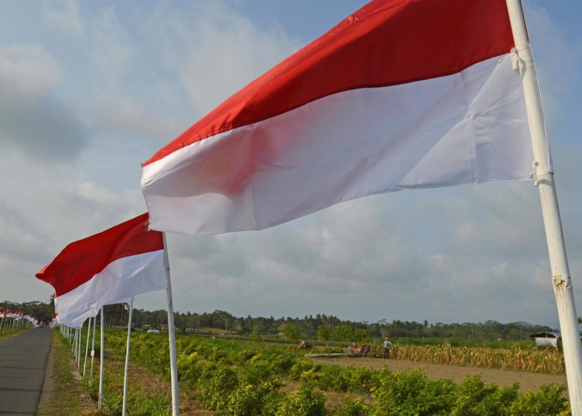 Archivo - Banderas de Indonesia en Purworejo, en la isla indonesia de Java (archivo)Europa Press/Contacto/Dasril Roszandi - Archivo