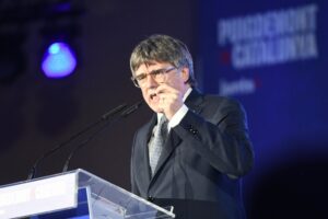 Pendientes de Perpiñán: Puigdemont reúne a la Ejecutiva de Junts para decidir si rompen relaciones con el Gobierno