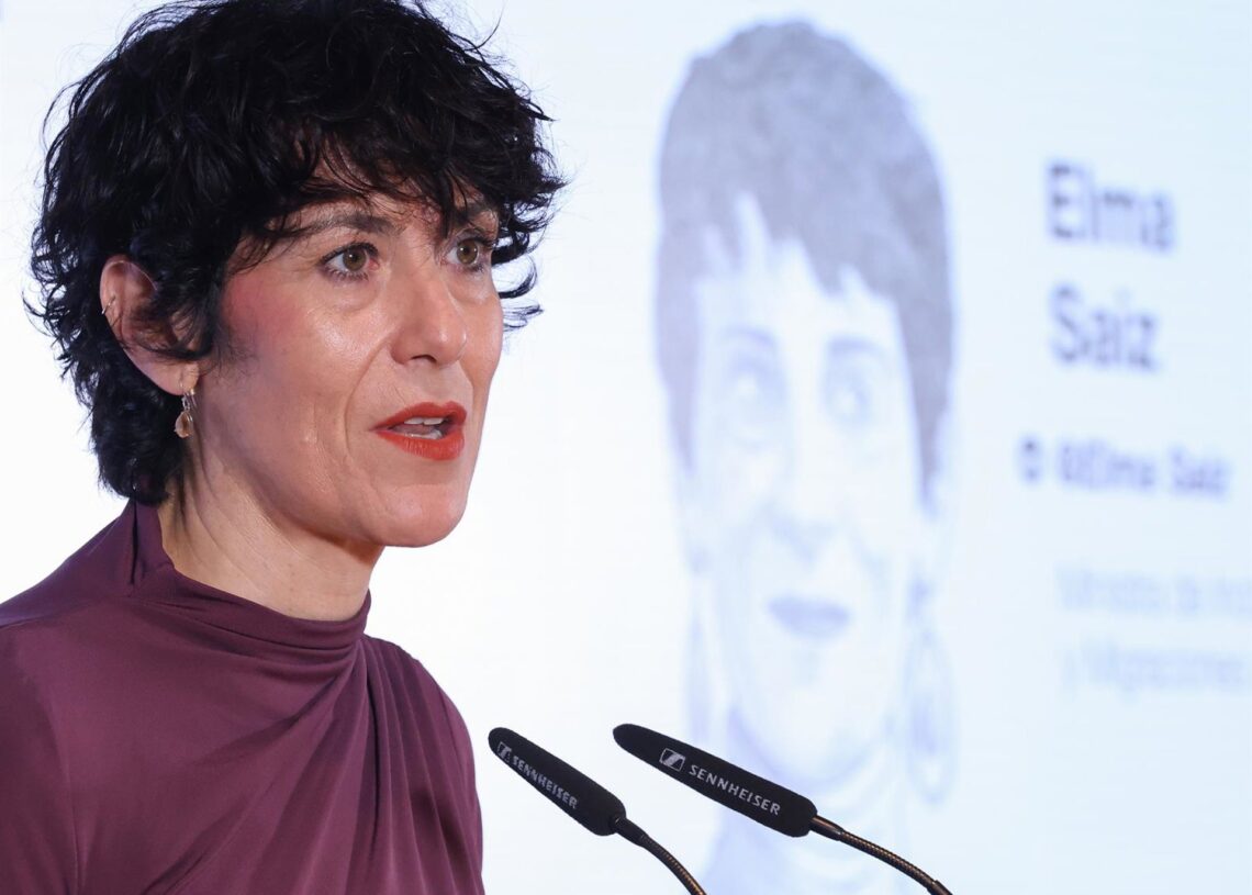 La ministra de Inclusión, Seguridad Social y Migraciones, Elma Saiz, inaugura el encuentro 'Forbes Women of influence Summit', en Forbes House,  a 22 de octubre de 2025, en Madrid (España). Este encuentro muestra el liderazgo femenino en el ámbito empresaMarta Fernández - Europa Press