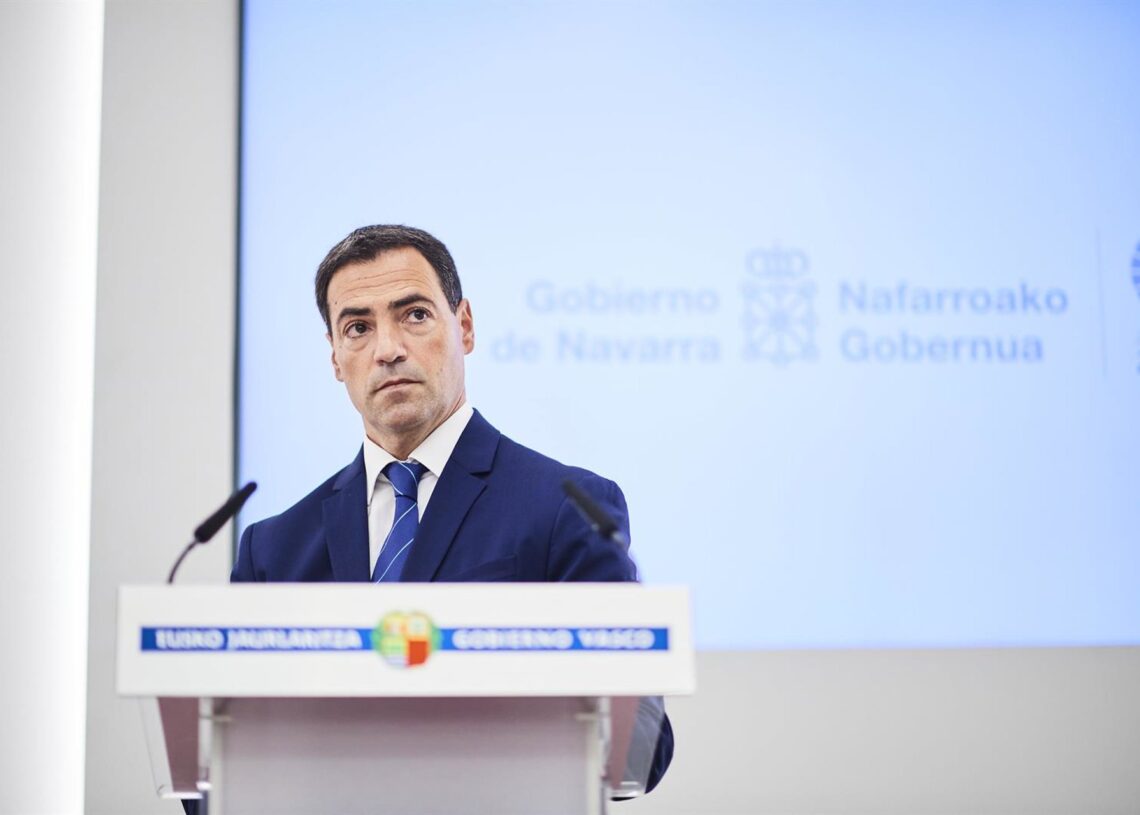 Archivo - El lehendakari, Imanol Pradales.Iván Delgado - Europa Press - Archivo