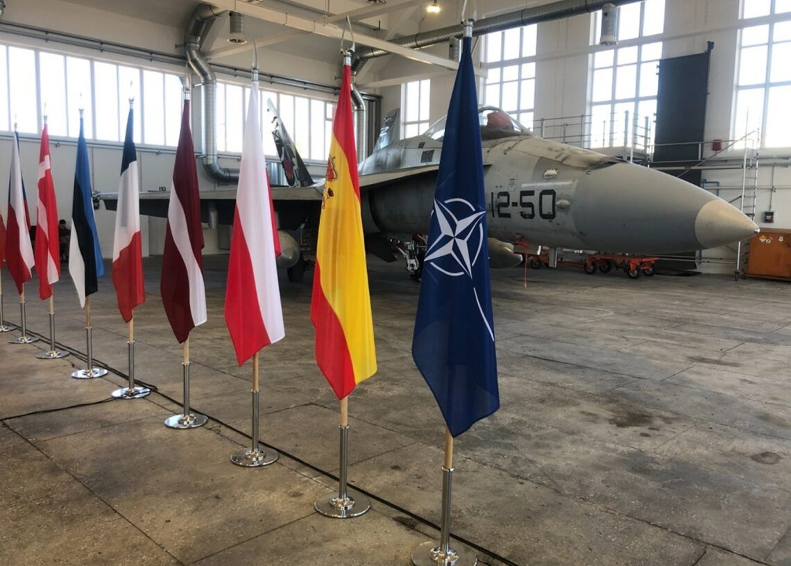 Cazas del Ala 12, una unidad del Ejército del Aire españolMINISTERIO DE DEFENSA ESPAÑOL