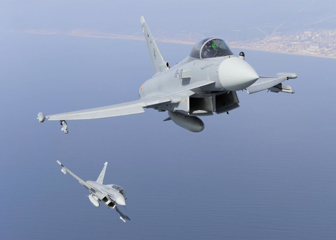 Archivo - Spanish Air Force Eurofighter Typhoon from ALA-11 bsed in Moron, SpainSPANISH AIR FORCE EUROFIGHTER TY - Archivo