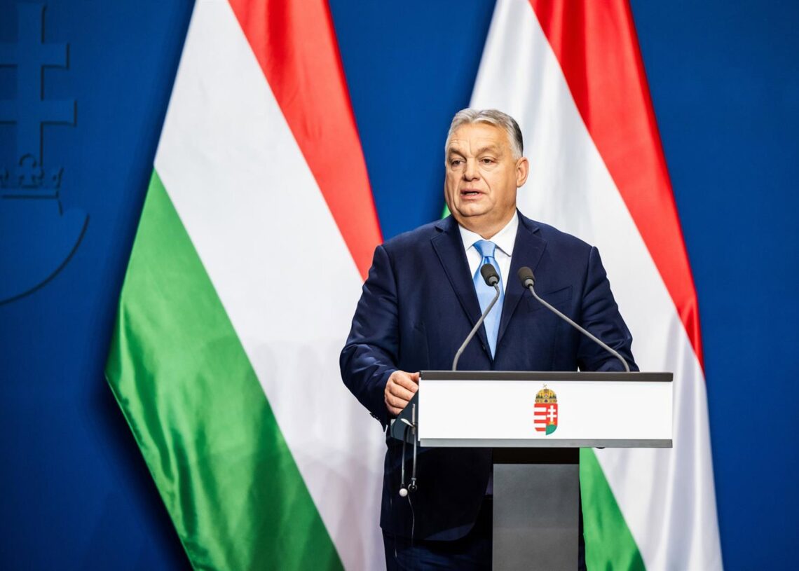 Archivo - El primer ministro de Hungría, Viktor Orbán, durante una rueda de prensa en Budapest (archivo)Marton Monus/dpa - Archivo