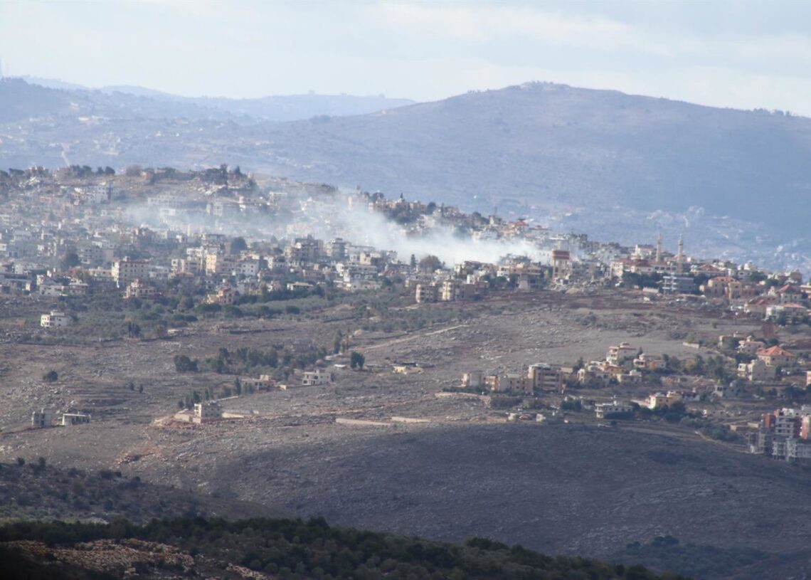 Archivo - Un ataque israelí en Líbano (archivo)Europa Press/Contacto/Taher Abu Hamdan - Archivo