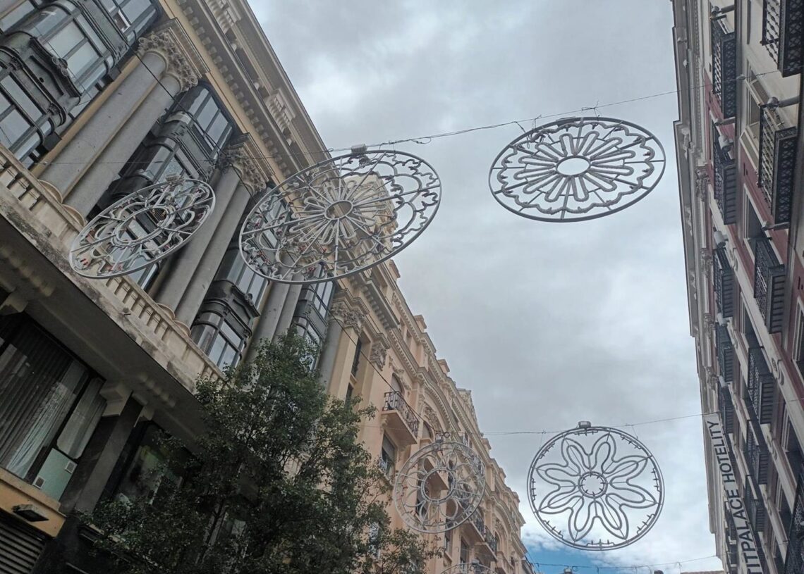 Archivo - Un Madrid de luces instaladas se prepara para la NavidadEUROPA PRESS - Archivo