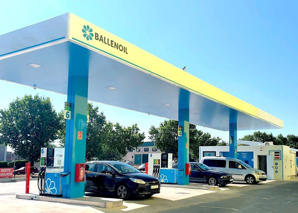 Estaciones de servicio de BallenoilBALLENOIL