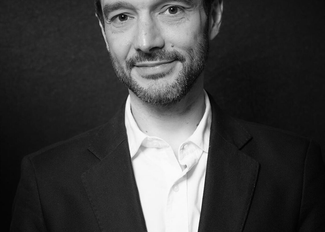 Archivo - El ministro de Derechos Sociales y Agenda 2030, Pablo Bustinduy.Jesús Hellín - Europa Press - Archivo
