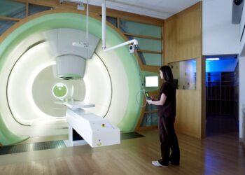 Archivo - Terapia de protones, protonterapiaPENN MEDICINE - Archivo