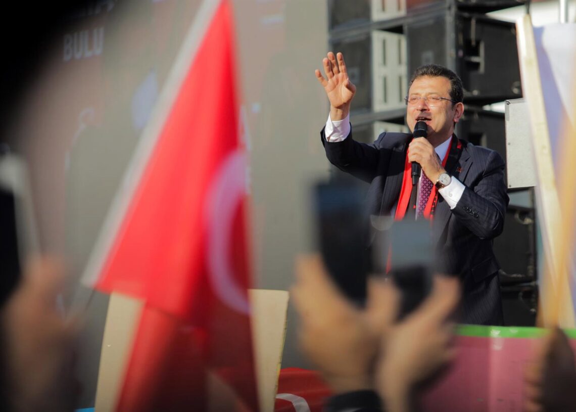 Archivo - El alcalde de Estambul, Ekrem Imamoglu, suspendido el pasado mes de marzo.Zakariya Yahya/Imageslive Via Zu / Dpa - Archivo