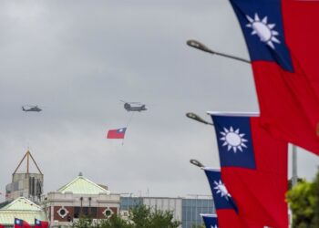 Archivo - Imagen de archivo de banderas de Taiwán.BRENNAN O'CONNOR / ZUMA PRESS / CONTACTOPHOTO