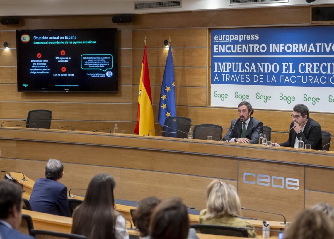 El director general de Sage Iberia, José Luis Martín Zabala, durante el Encuentro Informativo ‘Unlocking growth. Frictionless trade for smes powered by e-invoicing and AI’, organizado por Europa Press y Sage, en la sede de la CEOE.Alberto Ortega - Europa Press