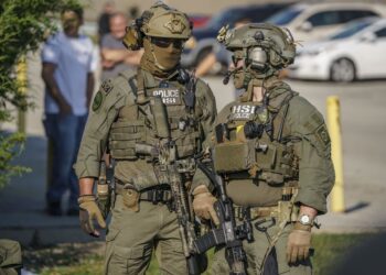 Agentes del Servicio de Inmigración y Aduanas de Estados Unidos (ICE)Europa Press/Contacto/Chris Riha