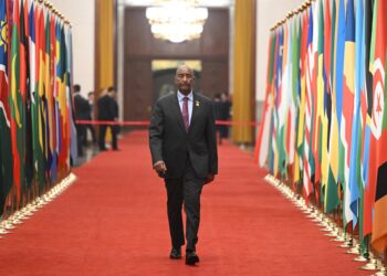 Archivo - Imagen de archivo del jefe del Ejército de Sudán y presidente del Consejo Soberano de Transición, Abdelfatá al BurhanEuropa Press/Contacto/Jin Liangkuai - Archivo