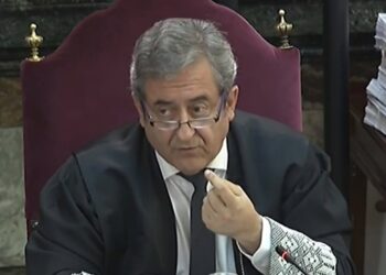 Archivo - El fiscal Javier Zaragoza durante su intervención en las conclusiones de la Fiscalía en el juicio por el procés en el Tribunal SupremoSEÑAL DE TV DEL TRIBUNAL SUPREMO - Archivo