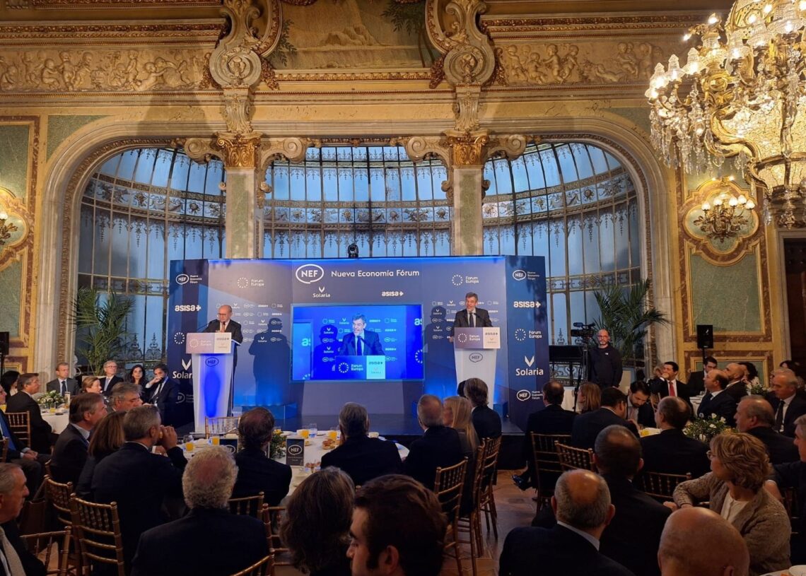 El vicesecretario de Economía y Desarrollo Sostenible del Partido Popular, Alberto Nadal, durante su intervención en 'New Economy Forum'.PP