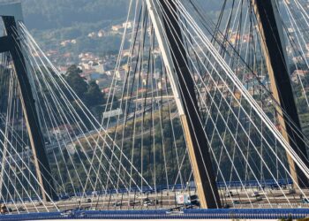 Archivo - Puente de Rande, en Vigo.PUNTOGA COMUNICACION / MIGUEL RIOPA - Archivo