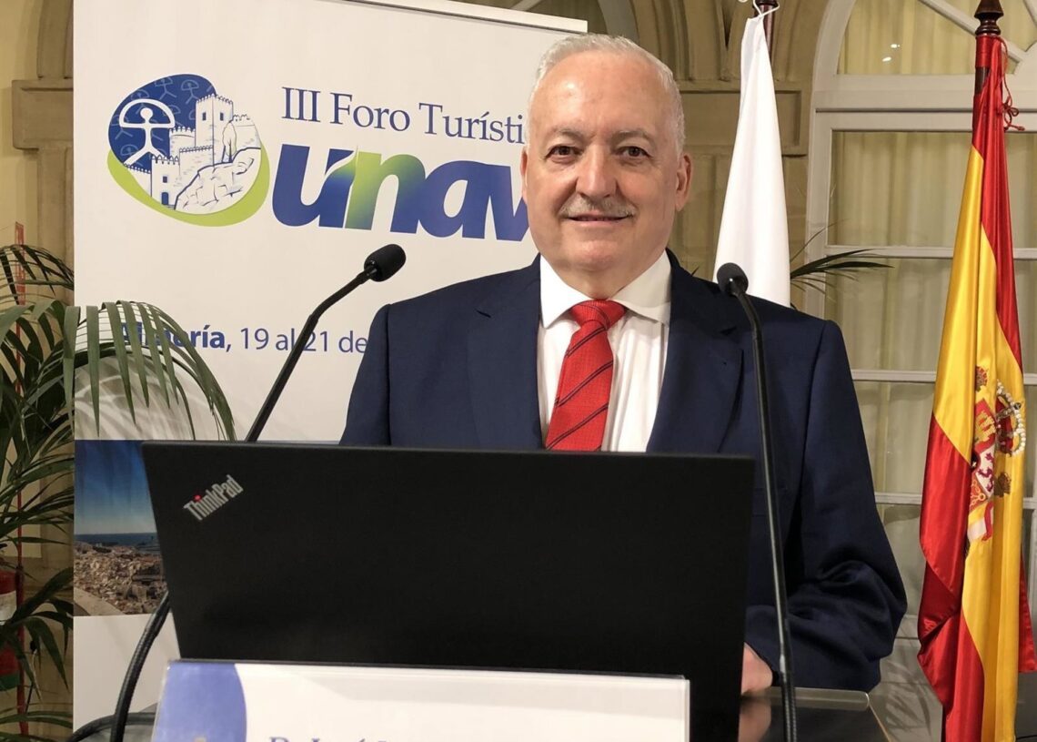 El presidente de UNAV, José Luis Méndez.UNAV