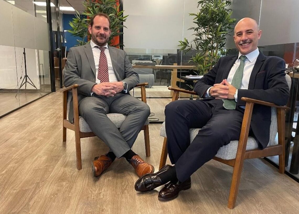 Pablo Barriocanal (a la izquierda) y Javier Conde, fundadores de Hossegor Invest.HOSSEGOR INVEST