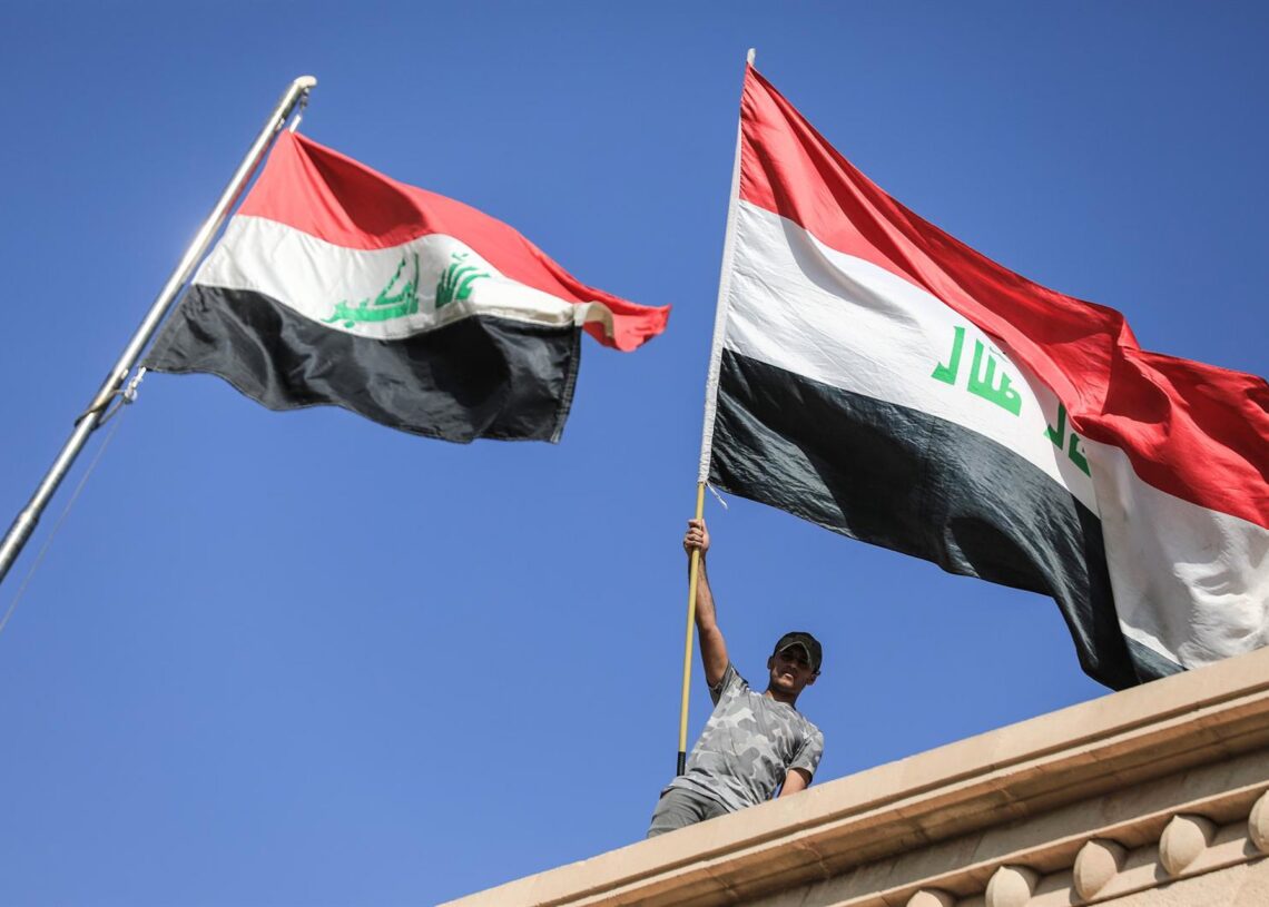 Archivo - Banderas de IrakAmeer Al-Mohammedawi/dpa - Archivo