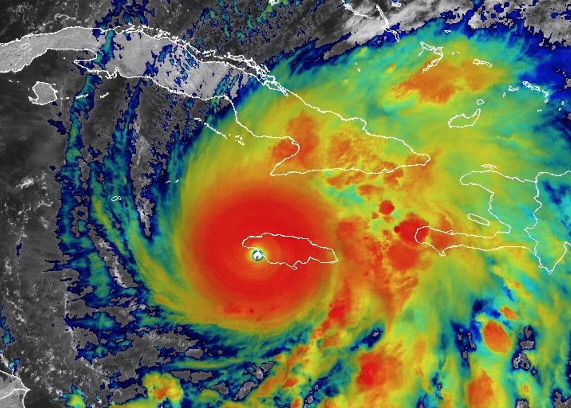 Imagen satelital del huracán 'Melissa' al tocar tierra en JamaicaEuropa Press/Contacto/NOAA