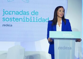 Archivo - La presidenta de Redeia, Beatriz Corredor, en las jornadas de sostenibilidad organizadas por el grupoREDEIA - Archivo