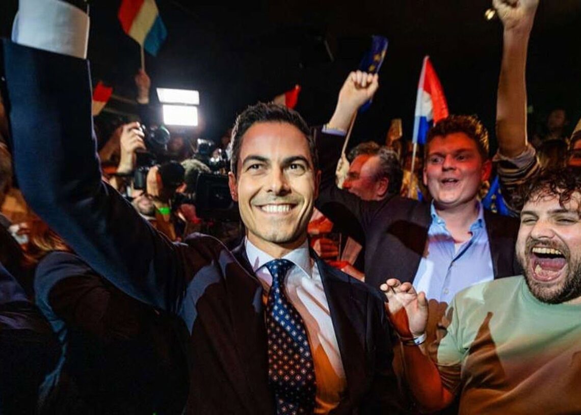 El líder del partido de centroizquierda neerlandés D66 celebra los resultados electoralesROB JETTEN EN X