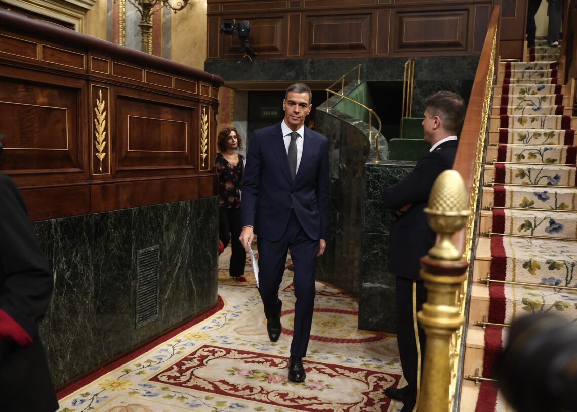 el presidente del Gobierno, Pedro Sánchez, durante una sesión de control, en el Congreso de los Diputados, a 29 de octubre de 2025, en Madrid (España). Eduardo Parra - Europa Press