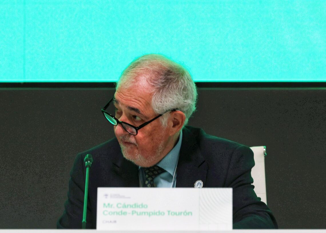 El presidente del Tribunal Constitucional, Cándido Conde-Pumpido, durante la reunión 'Independencia de los Tribunales Constitucionales', en IFEMA, a 30 de octubre de 2025, en Madrid (España).Ricardo Rubio - Europa Press