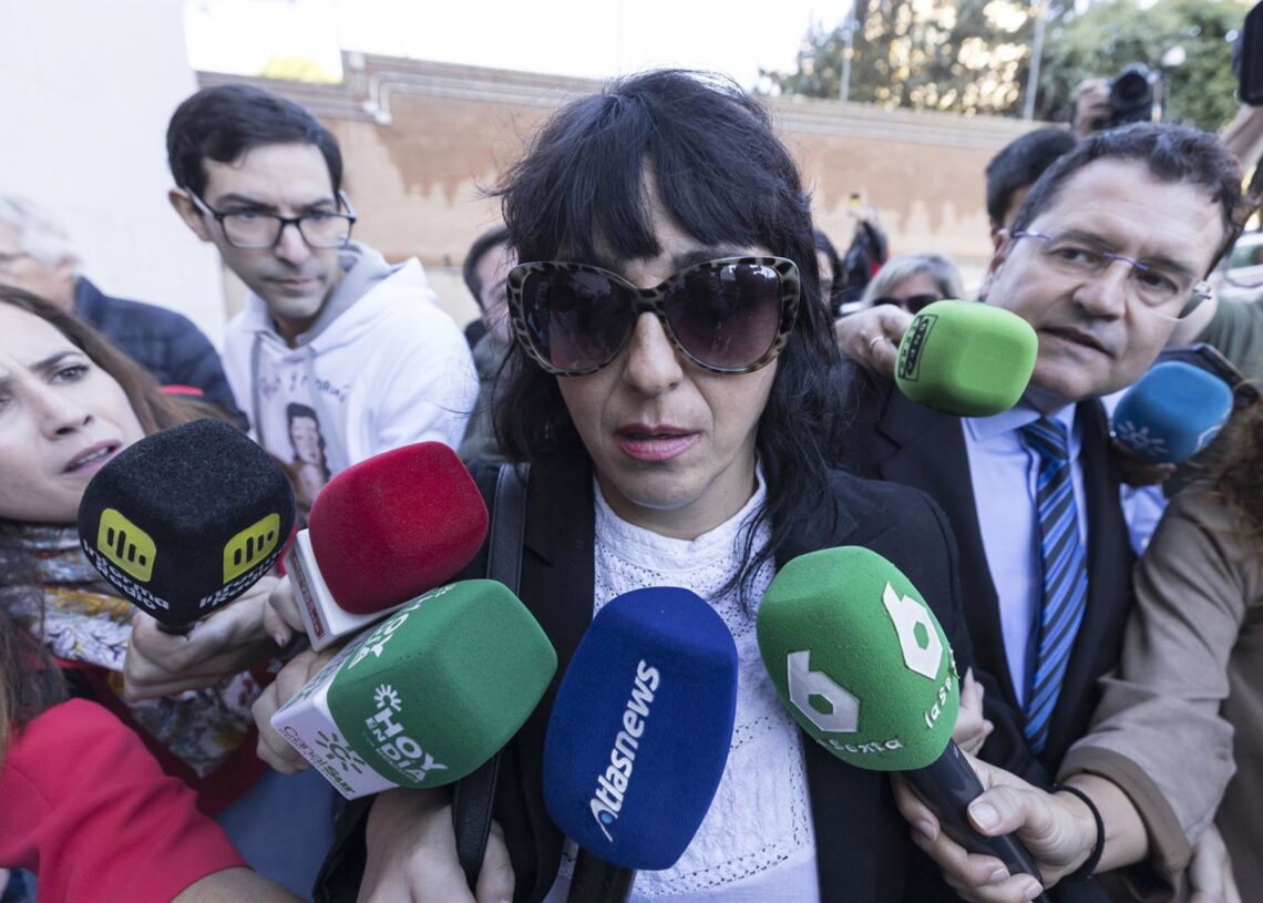 Juana Rivas llega al Juzgado para declarar por segunda vez por sustracción de menores.ÁLEX CÁMARA-EUROPA PRESS