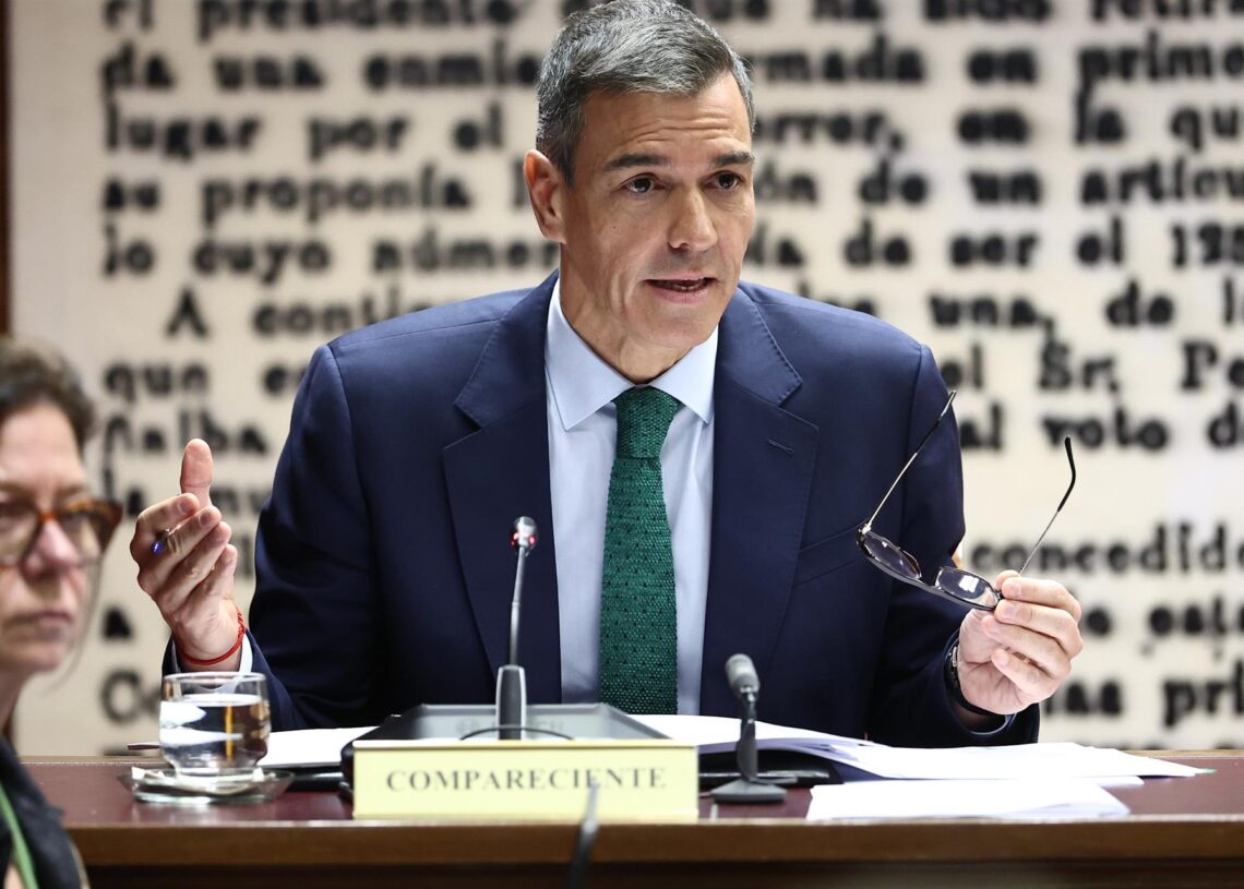 El presidente del Gobierno, Pedro Sánchez, comparece en la Comisión de Investigación sobre el 'caso Koldo', en el Senado, a 30 de octubre de 2025, en Madrid (España). Eduardo Parra - Europa Press