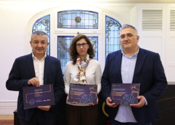 De izquierda a derecha: los miembros del Comité Científico de All.Can Spain Rafael López, Guadalupe Fontán y David TrigosALL.CAN SPAIN