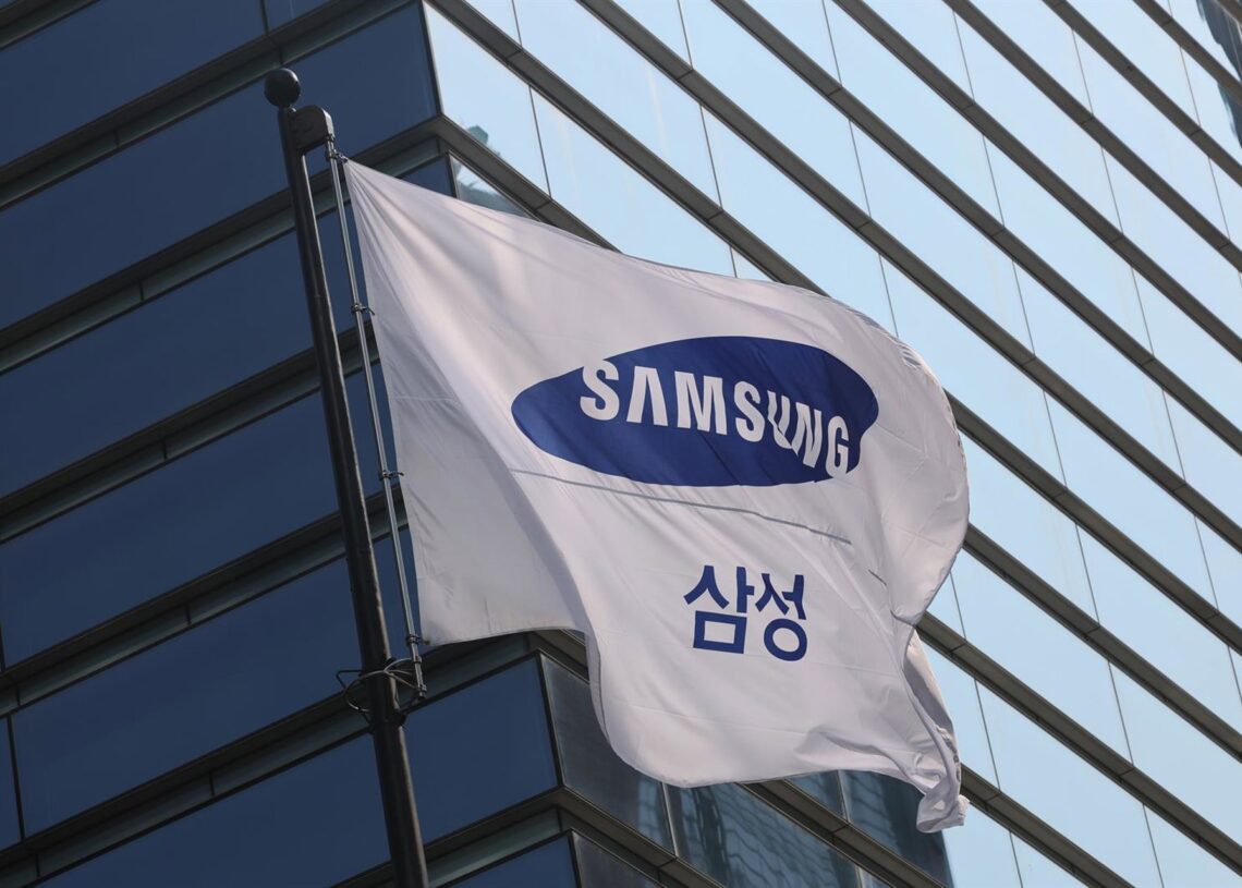Archivo - Bandera de Samsung Electronics.-/YNA/dpa - Archivo
