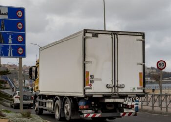 Archivo - Camión en una fronteraAntonio Sempere - Europa Press - Archivo