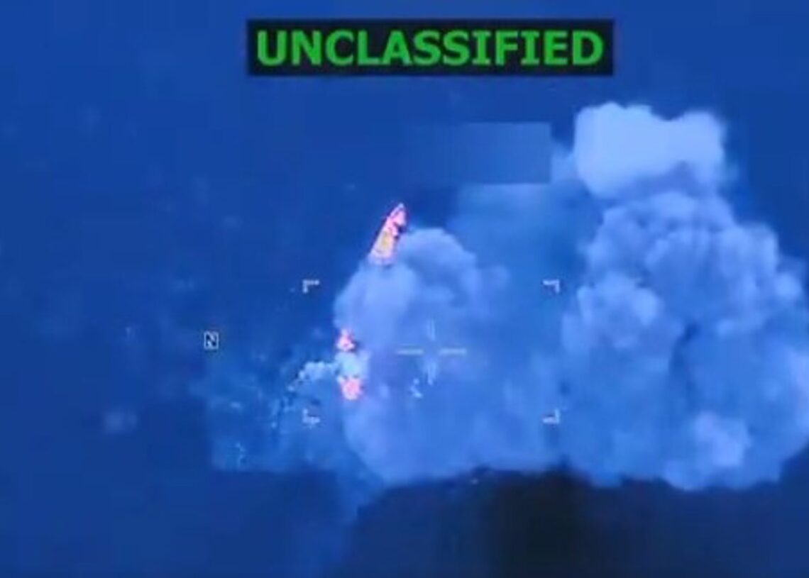 Ataque de EEUU a una presunta "narcolancha" del ELNDEPARTAMENTO DE GUERRA DE EEUU / X