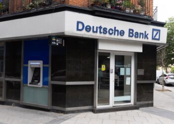 Archivo - Una de las oficinas de Deutsche Bank, a 7 de junio de 2024, en Madrid (España).Eduardo Parra - Europa Press - Archivo