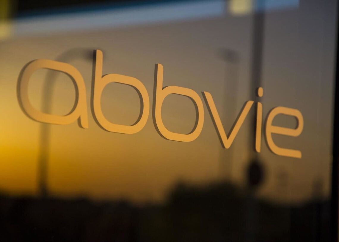 Archivo - Logo de AbbVie en sus oficinas de Madrid.ABBVIE - Archivo