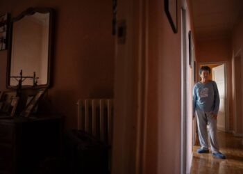 Maricarmen en la casa de la que le quieren desahuciar. Sindicato de Inquilinas e Inquilinos de Madrid.