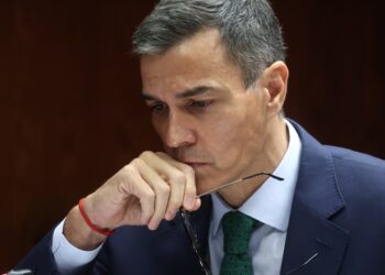El presidente del Gobierno, Pedro Sánchez, en un instante de su comparecencia ante la Comisión de Investigación sobre el 'caso Koldo', en el Senado, el 30 de octubre de 2025 | EDUARDO PARRA (EUROPA PRESS)