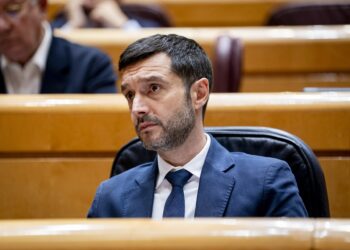 Imagen de archivo del ministro de Derechos Sociales, Consumo y Agenda 2030, Pablo Bustinduy, en el Senado. | A. Pérez Meca (Europa Press).