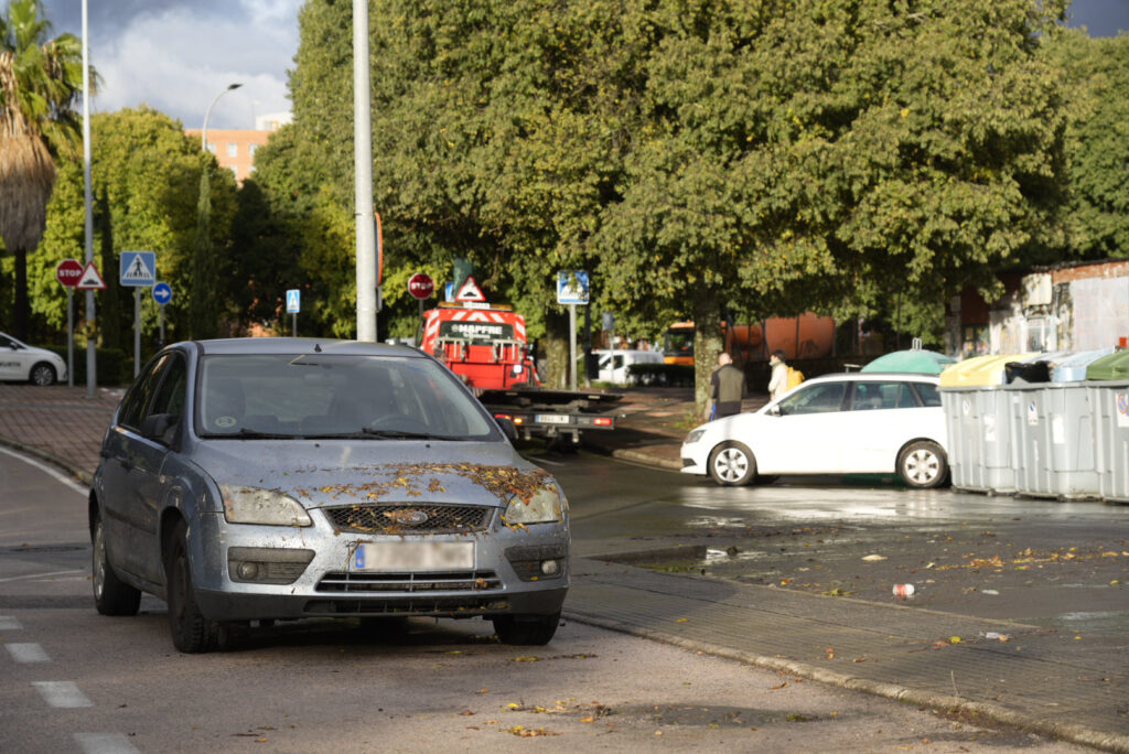 El miércoles, 5 de noviembre, las lluvias anegaron la Estación de Autobuses de Cáceres. Carlos Criado/Europa Press.