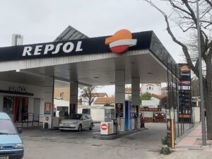 Las petroleras reclaman transponer la Directiva europea que aumenta los objetivos de consumo de energías renovables
