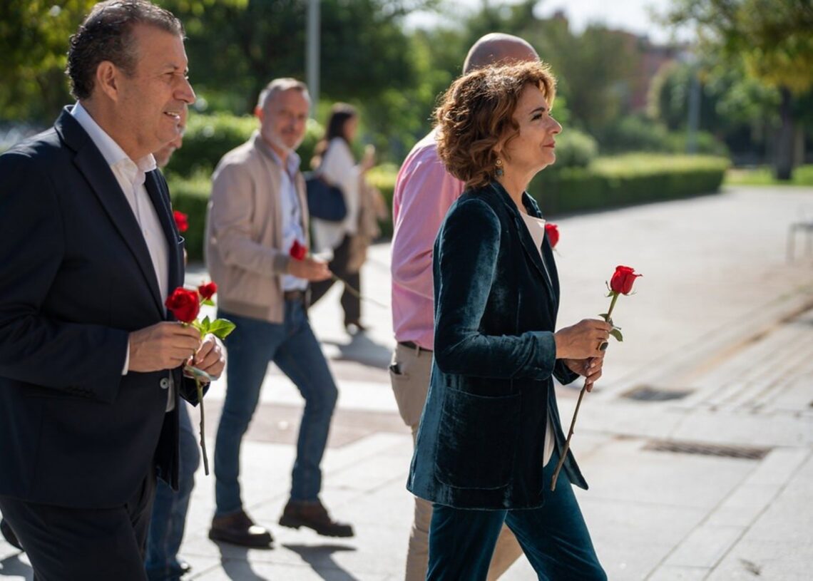 La secretaria general del PSOE-A, vicepresidenta primera del Gobierno y ministra de Hacienda, María Jesús Montero, en un acto de memoria democrática.PSOE-A