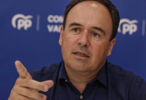 Crisis en el PP de Valencia: sus líderes dan apoyo «total» a Pérez Llorca para relevar temporalmente a Mazón