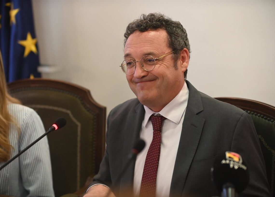 Archivo - El fiscal general del Estado, Álvaro García Ortiz, preside la Junta de Fiscales, en la Fiscalía Superior de Aragón, en el Palacio de Justicia, a 18 de junio de 2025, en Zaragoza, Aragón (España). La Junta de hoy trata principalmente la coordinacRamón Comet - Europa Press - Archivo