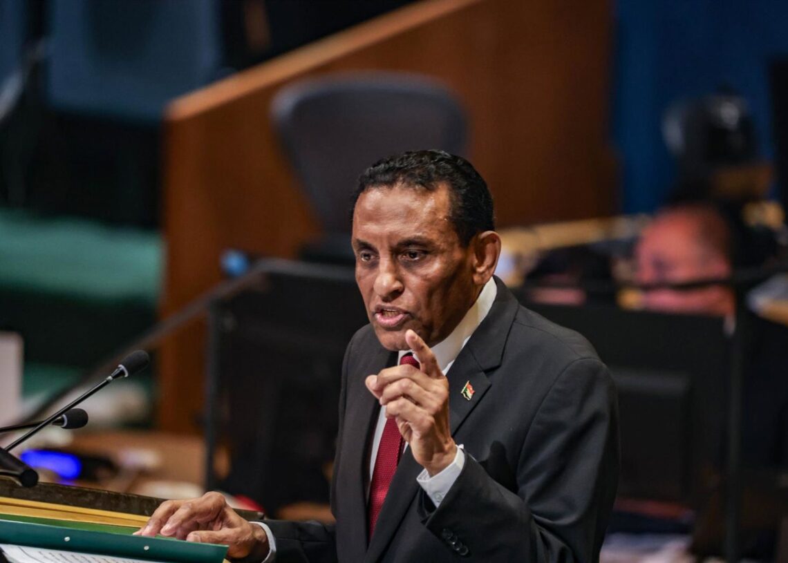 Archivo - El primer ministro de Sudán, Kamil Idris, da un discurso ante la Asamblea General de Naciones Unidas en septiembre de 2025 (archivo)Europa Press/Contacto/Bianca Otero - Archivo