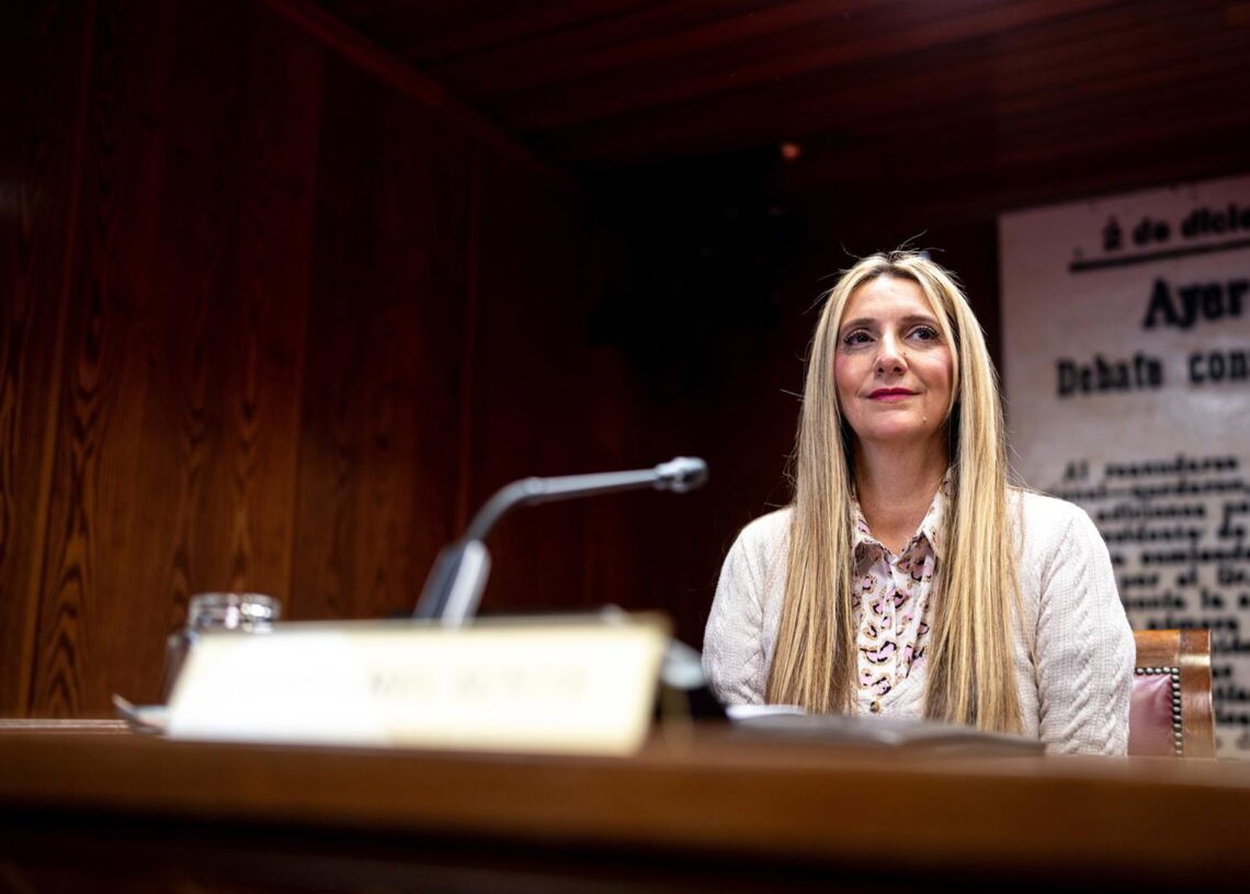 Claudia Montes, Miss Asturias +40 2017 vinculada al exministro José Luis Ábalos, en la comisión de investigación del Senado sobre el 'caso Koldo'.GABRIEL LUENGAS | EUROPA PRESS