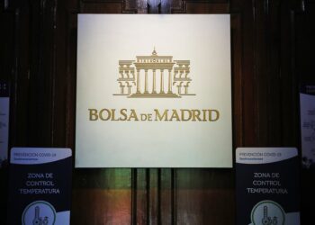 Archivo - Logo de la Bolsa de Madrid en el interior del Palacio de la BolsaJesús Hellín - Europa Press - Archivo