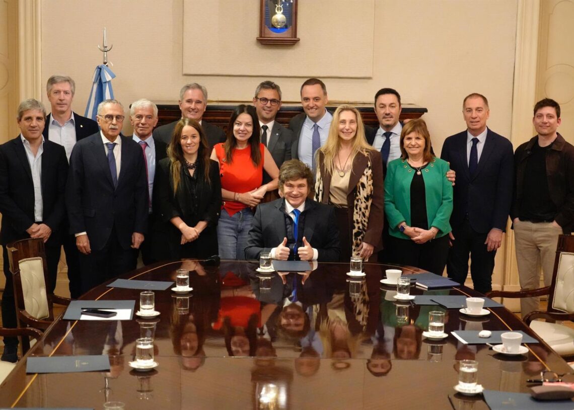 El presidente de Argentina, Javier Milei, se reúne con el Gobierno tras el cambio de varios ministrosPRESIDENCIA DE ARGENTINA