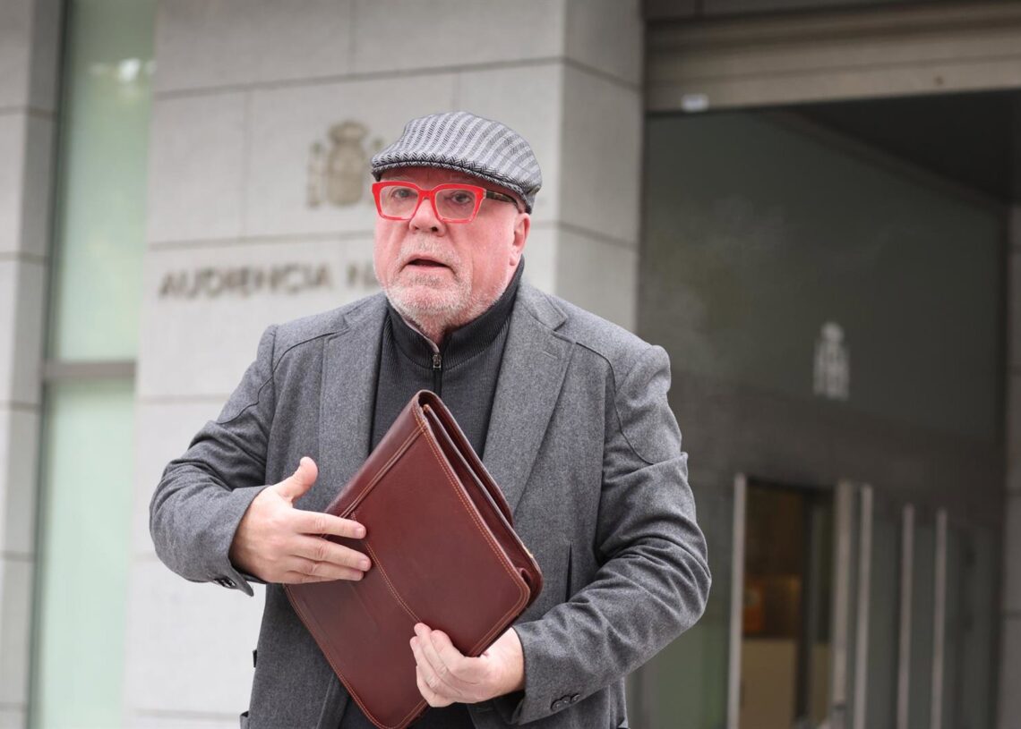 Archivo - El comisario jubilado José Manuel Villarejo en una imagen de archivoIsabel Infantes - Europa Press - Archivo